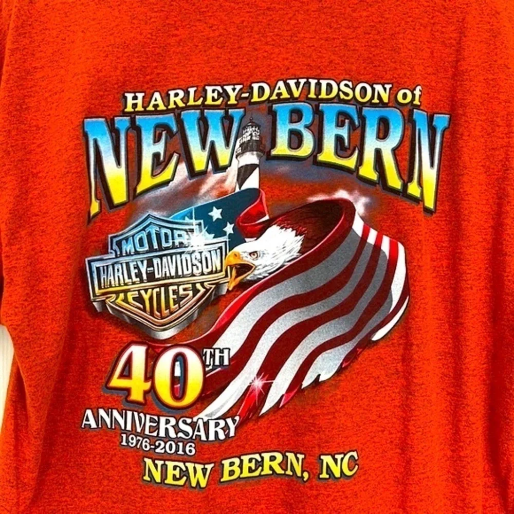 Harley Davidson - 2016 40th Anniversary New Bern NC Bald Eagle Skull T Shirt L